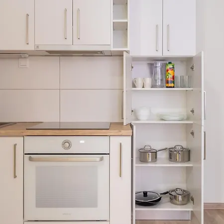 Spacious 73M2 Modern Flat In The Heart Of Riga Exterior photo